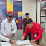 Penandatanganan Berita Acara Serah Terima Asuransi di Gedung Karya Kemenhub